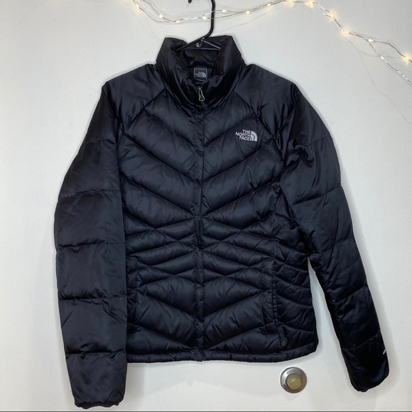Women's North Face Puffer Jacket - Picture 3 of 7